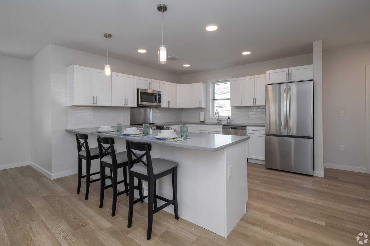 Unit A102 kitchen